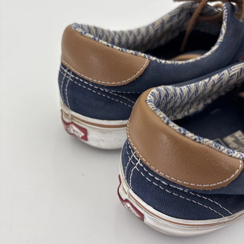 Vans Men's Size 11 Navy Canvas Boat Shoes Leather Trim Rope Laces Sneakers